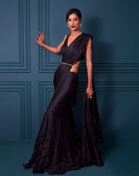 Jelena Black Saree Code SBSI13-05279